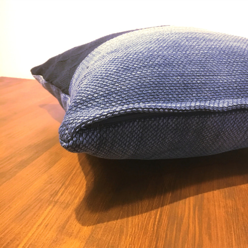 45x45 ビンテージ 藍染 襤褸 リメイク クッションカバー ボロ 1 45x45 ビンテージ 藍染 剣道着 リメイク ヘリンボーン パッチ