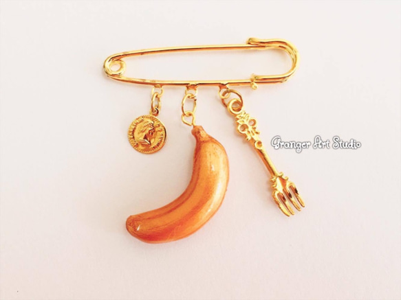 ♥ Miss Granger ♥  經典芭娜娜別針 Classic Banana Pin（銅色） 第3張的照片