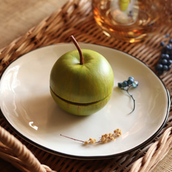 皮革糕點師傅製作的蘋果形戒指盒[青蘋果]皮革工作室布朗尼的皮革蘋果 第1張的照片