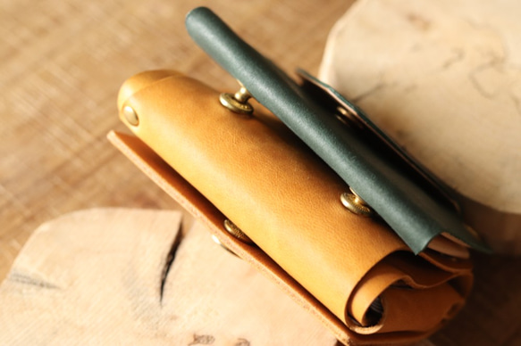 どの色をおんぶする？【着脱式！三折おんぶ財布】ミニマム・三つ折り・コンパクト 6枚目の画像