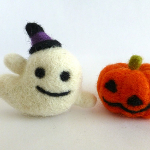 1点のみ!Halloween2025★羊毛フェルト 受注制作 羊毛フェルトハロウィンお化けとお化けカボチャ 出来