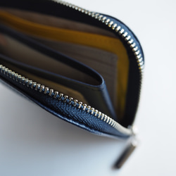 薄くて軽いコンパクトな財布 10枚カードポケット　カラフルネイビー【スクイーズ】ミニ財布 4枚目の画像
