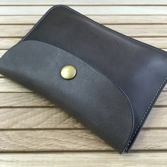 <送料無料> イタリアンレザー 財布にも使えるポーチ グレーモカ スクィーズ Squeeze 2枚目の画像