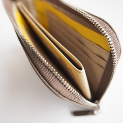 薄くて軽いコンパクトな財布 10枚カードポケット　ワインハイマー　トープ　スクイーズ 5枚目の画像