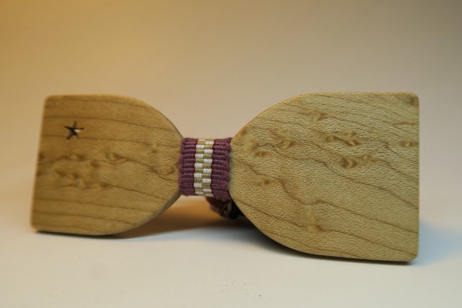 ART工房Nobの木製蝶ネクタイ スターシリーズ MDX(標準ﾃﾞﾗｯｸｽ) タイプ1型 バーズアイメイプル木綿平織