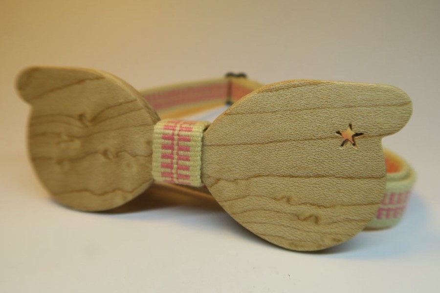 ART工房Nobの木製蝶ネクタイ スターシリーズ MDX(標準ﾃﾞﾗｯｸｽ) タイプ5型 バーズアイメイプル木綿平織