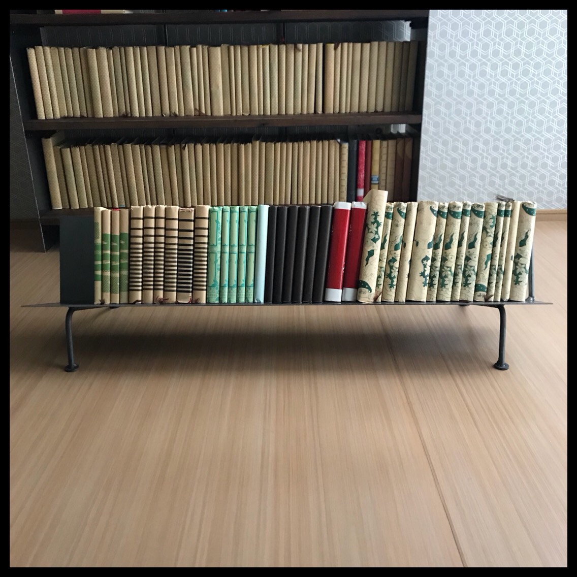 黒皮鉄の本立て(W80)【サイズオーダー可】