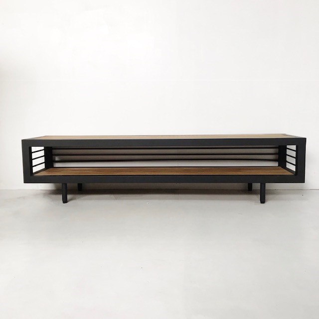 モダンスタイルのローボード【サイズオーダー可】