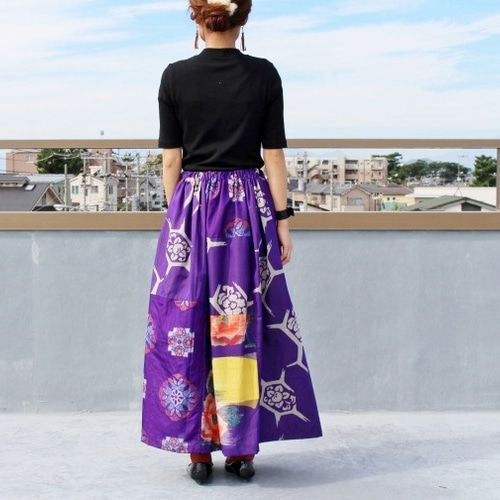 銘仙スカート　銘仙　着物リメイク　スカート　ハンドメイド　パッチワーク　古布 着物リメイク 銘仙のパッチワークスカート よろけ縞 | iichi