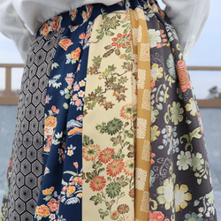 着物リメイク●小紋の着物から作ったロングスカート（パッチワーク・M） 7枚目の画像