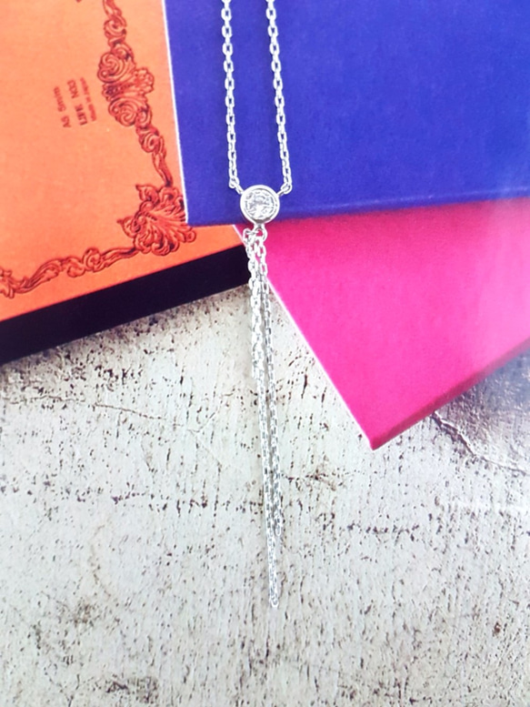 DoriAN 銀飾設計品牌 單鑽 流蘇 純銀項鍊 手工 純銀 銀飾 飾品 項鍊 CZ鑽 鑽石 禮物包裝 閨密 獨家熱銷 第1張的照片