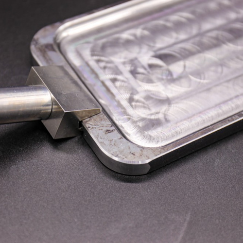 極厚削り出し鉄板 フライパン Thousandth Works 通販 8677818｜Creema