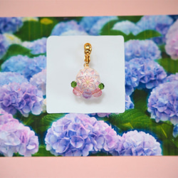 【紫陽花・ピンク】TEMARIのピアス（イヤリング） 1枚目の画像