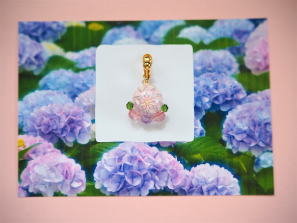 【紫陽花・ピンク】TEMARIのピアス（イヤリング） 1枚目の画像