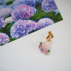 【紫陽花・ピンク】TEMARIのピアス（イヤリング） 2枚目の画像