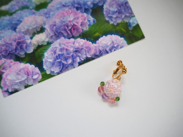 【紫陽花・ピンク】TEMARIのピアス（イヤリング） 2枚目の画像
