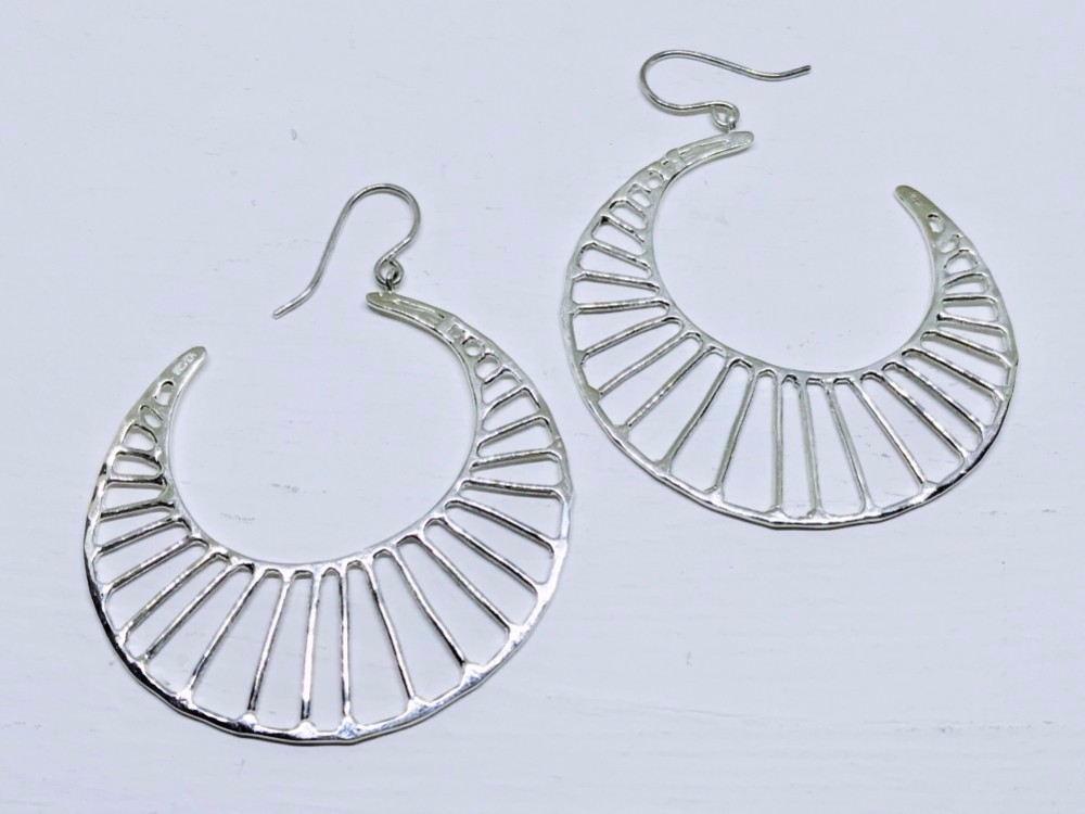 三日月のピアス◆SILVER◆