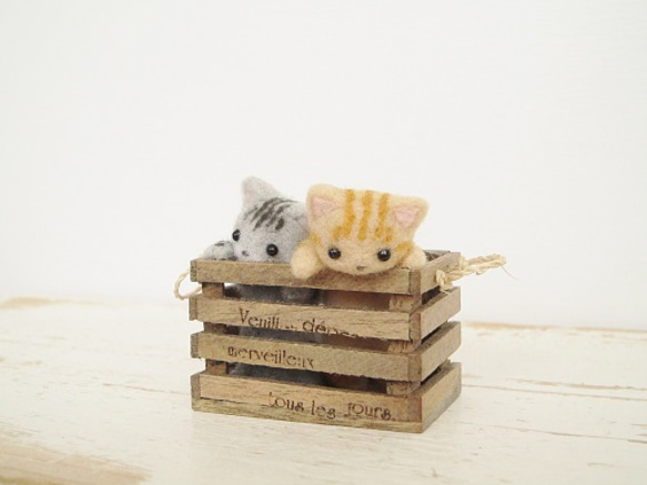 ミニチュア猫のウッドボックス（アンティーク） 2枚目の画像