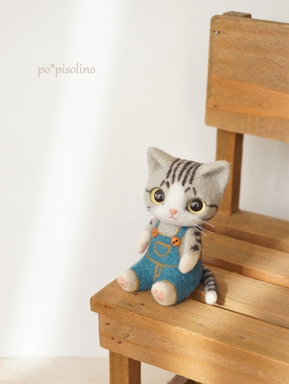 ちびっ子テディ＊さば白＊猫＊羊毛フェルト＊オーバーオール