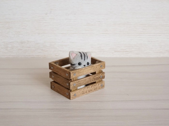 小さな猫のウッドボックス＊羊毛フェルト 2枚目の画像