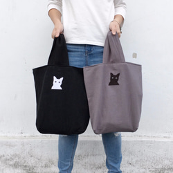 犀利希莉小貓貼布棉麻帆布復古包型手提包—灰 第3張的照片