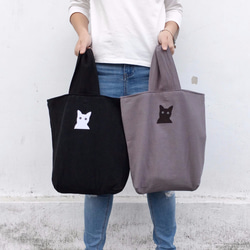 犀利希莉小貓貼布棉麻帆布復古包型手提包—黑 第3張的照片
