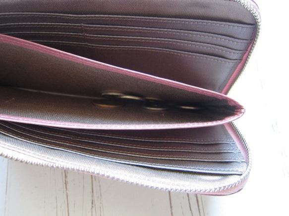 　送料無料　人気ナンバーワンカラー薄くて軽いエナメルロング長財布一番人気桜ローズ 8枚目の画像
