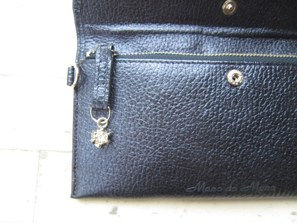 　　春財布ミニマル薄くてスッキリかぶせタイプの長財布　人気カラーネイビー 3枚目の画像