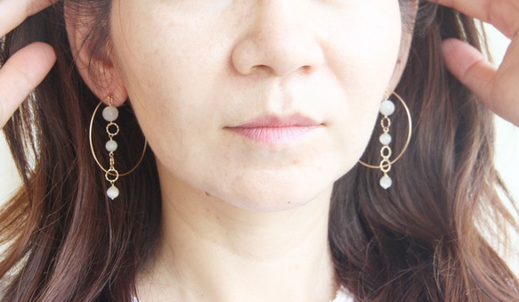 貓眼石14KGF大圈耳環/ cymophane　with 14KGF big hoop earring 第8張的照片