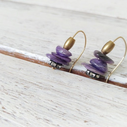 紫龍晶石碎片14KGF耳環/  Charoite beads with 14KGF earring 第1張的照片