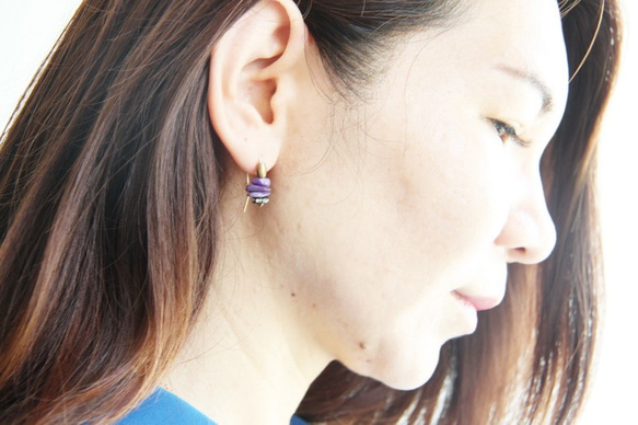 紫龍晶石碎片14KGF耳環/  Charoite beads with 14KGF earring 第5張的照片