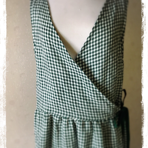 美品✴︎kayme グリーン　カシュクールワンピース 11号 カシュクールワンピース レディース夏秋[品番：II000007299