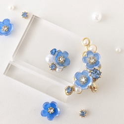 1420 スカイブルーゴールドフラワー　ハンドメイド　イヤリング 1420 スカイブルーゴールドフラワーハンドメイドイヤリング