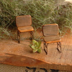 木製の椅子 - 手作りの木と鉄。 2枚目の画像