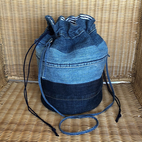 送料無料】【アウトレット品】デニム リメイク バケツ巾着 ショルダー 