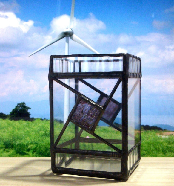 風車スタイルの筆立て・ステンドグラス 1枚目の画像