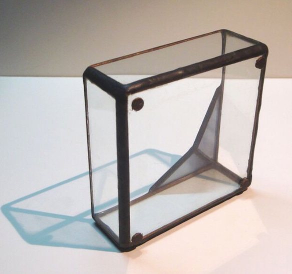 ステンドグラスの灰皿（8cm×8cm）再制作 作品  A または B 4枚目の画像