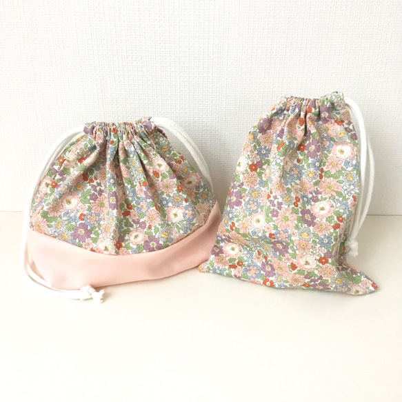 お弁当袋&コップ袋セット 小花柄×ピンク 1枚目の画像