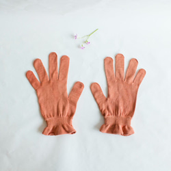 シルク手袋　満月染めスペシャル（茜染め） 　温活　マッサージ 2枚目の画像