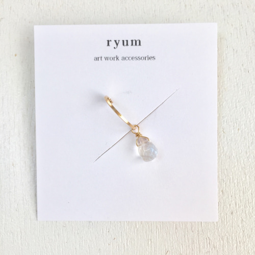 14kgf 天然石イヤーカフ／水晶 イヤーカフ ryum 通販｜Creema(クリーマ 