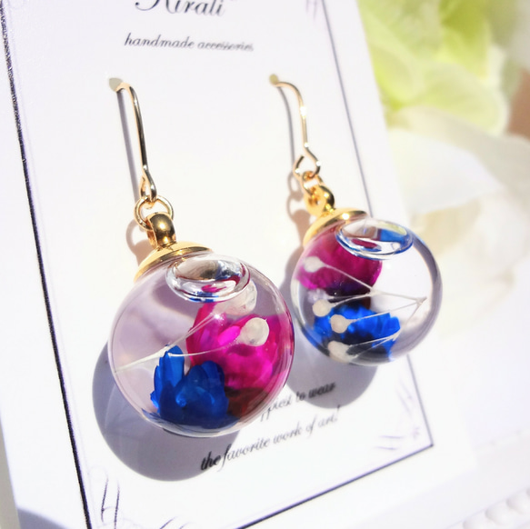 ピアス ハーバリウム ガラスドーム かすみ草 ピンク 白 推し 赤