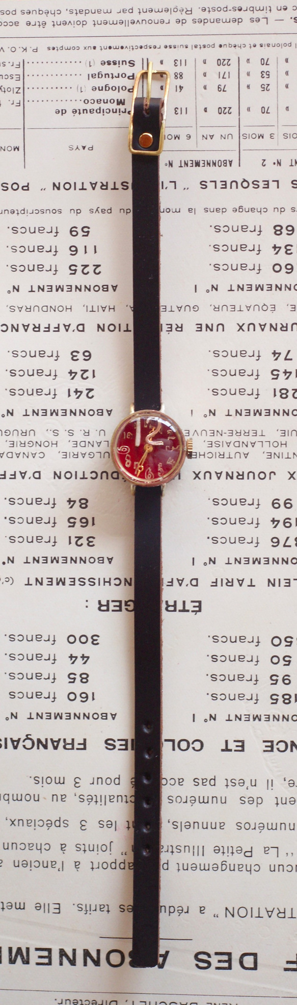 金屬數字浮動迷你 12 紅色 Kei-1 手工手錶黃銅 第3張的照片