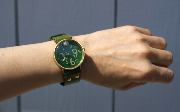 ミレバミルホド若返る！逆回転カエル時計。 5枚目の画像