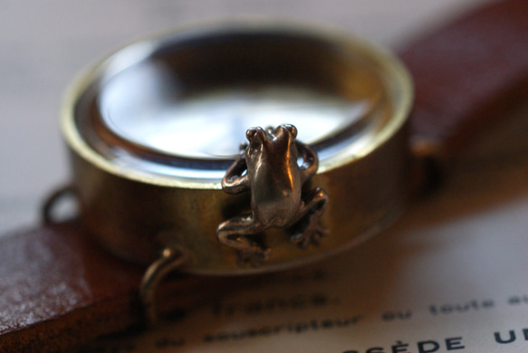 金魚和青蛙手錶黃銅手工製作 第7張的照片