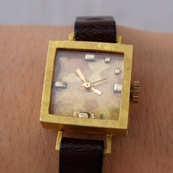 キャラメルミニ正方形b 手作り腕時計　真鍮、革 1枚目の画像
