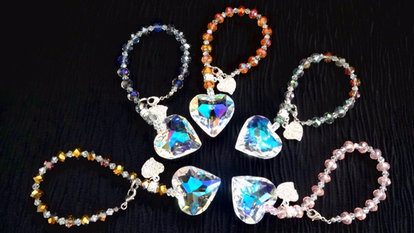 バックチャーム　サンキャッチャー　オーロラハート 1枚目の画像