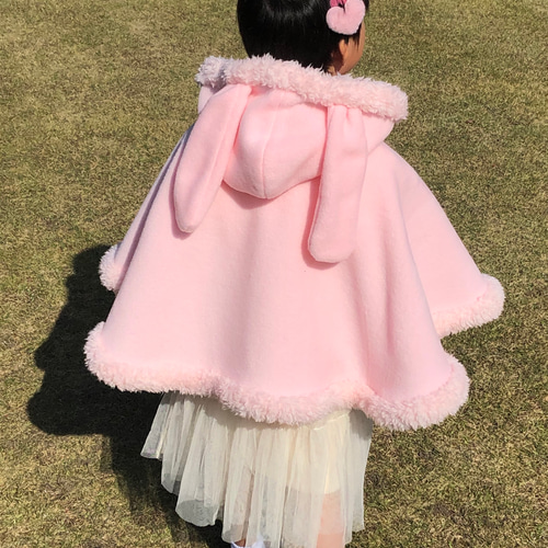 ふんわり軽いうさみみポンチョ ケープ 冬 ピンク 女の子 服 子供服 柚