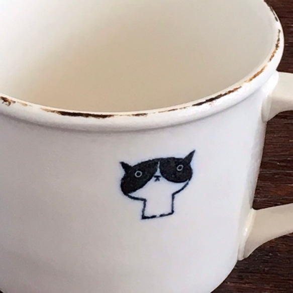 貓容器“ Hachiware x Mokumoku黑貓”馬克杯杯定做 第3張的照片