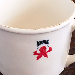 貓的容器“ Minamikawaneko no Neko章魚”馬克杯和咖啡廳墊套 第4張的照片