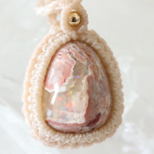 シンプルな首飾りカンテラオパール8【マクラメネックレス】 ネックレス